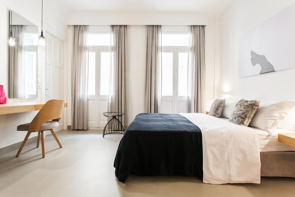 Monk Suites By Mlt At Ermou アテネ エクステリア 写真