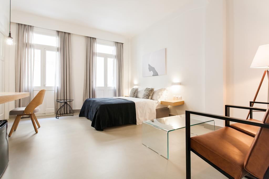 Monk Suites By Mlt At Ermou アテネ エクステリア 写真