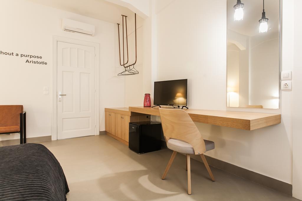 Monk Suites By Mlt At Ermou アテネ エクステリア 写真